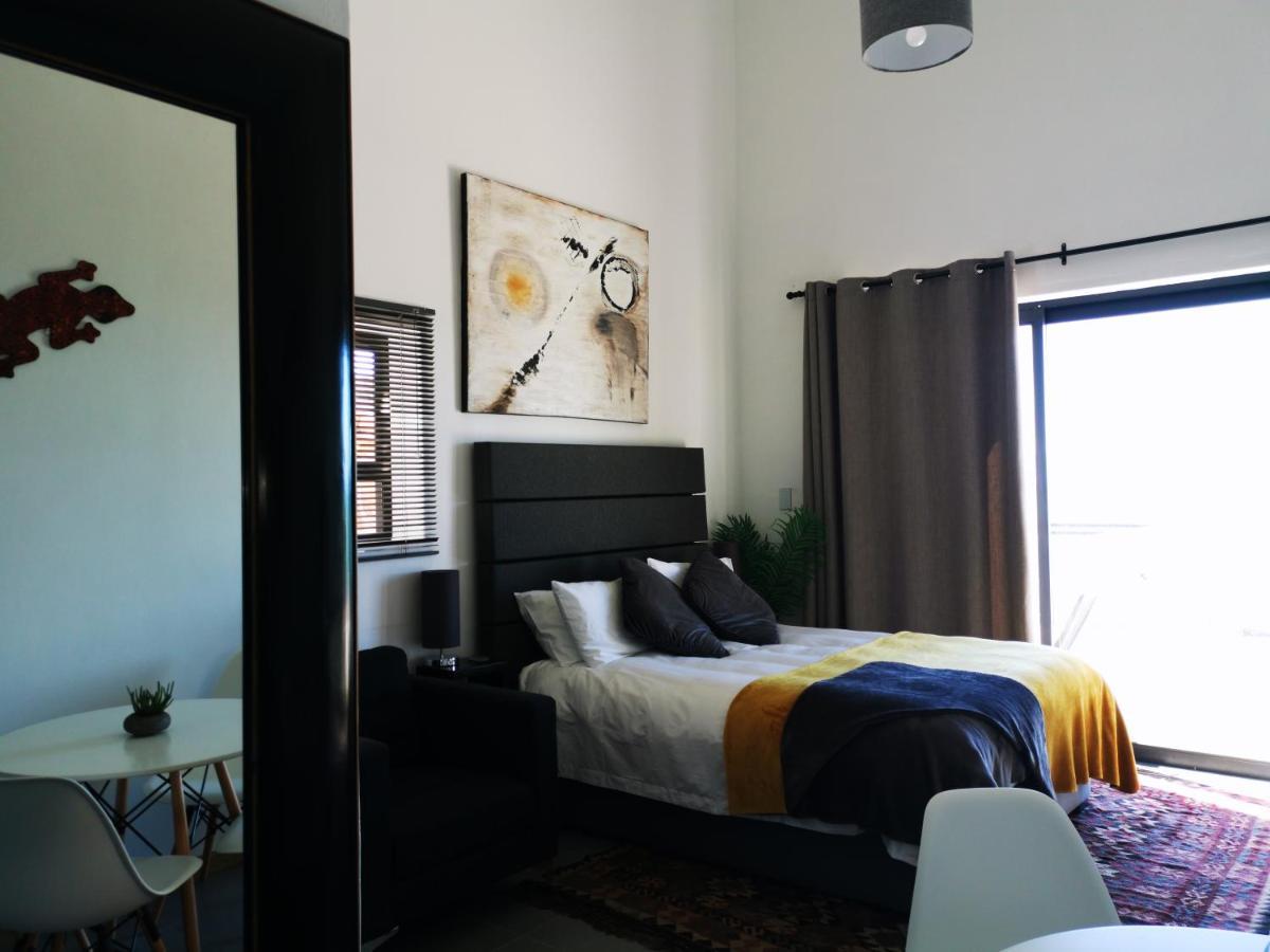 Relax,Revive,Reset & Enjoy The Sounds Of The Sea! Apartment Cape Town Luaran gambar